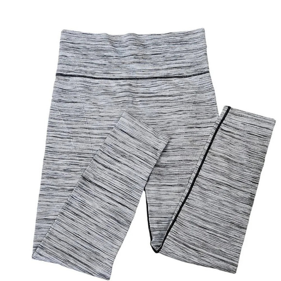 One 5 One Size L/XL Gray Black Leggings High Waist Stretch Pants Contrast Stitch - Picture 1 of 10